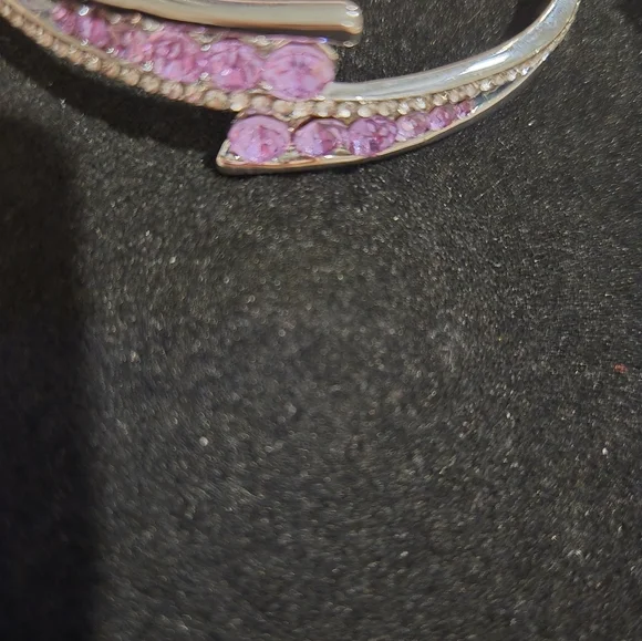 Luxury Fashion Jewelry - Picture 2 of 10